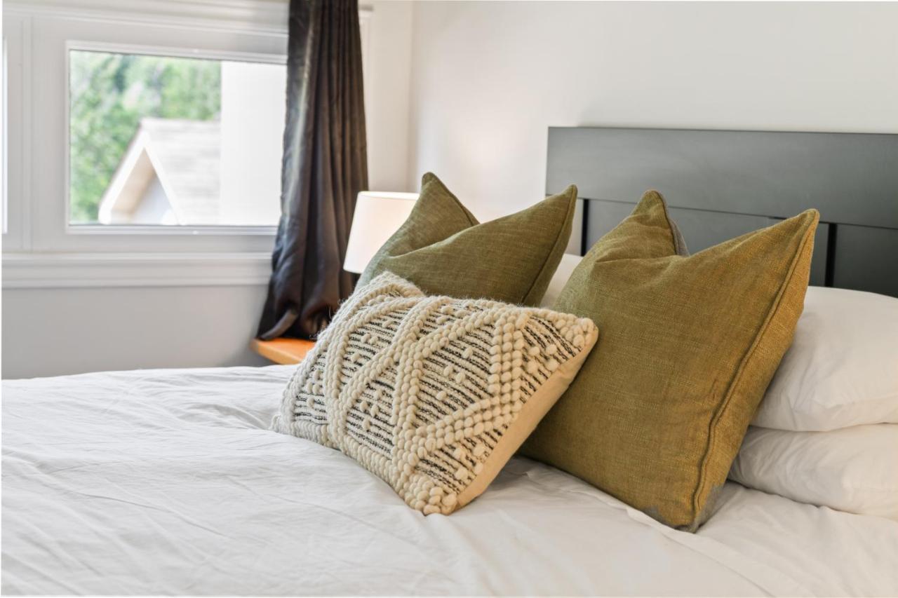 Lovely 3 Bedroom Wintergreen Retreat W Sauna บลูเมาเทนส์ ภายนอก รูปภาพ